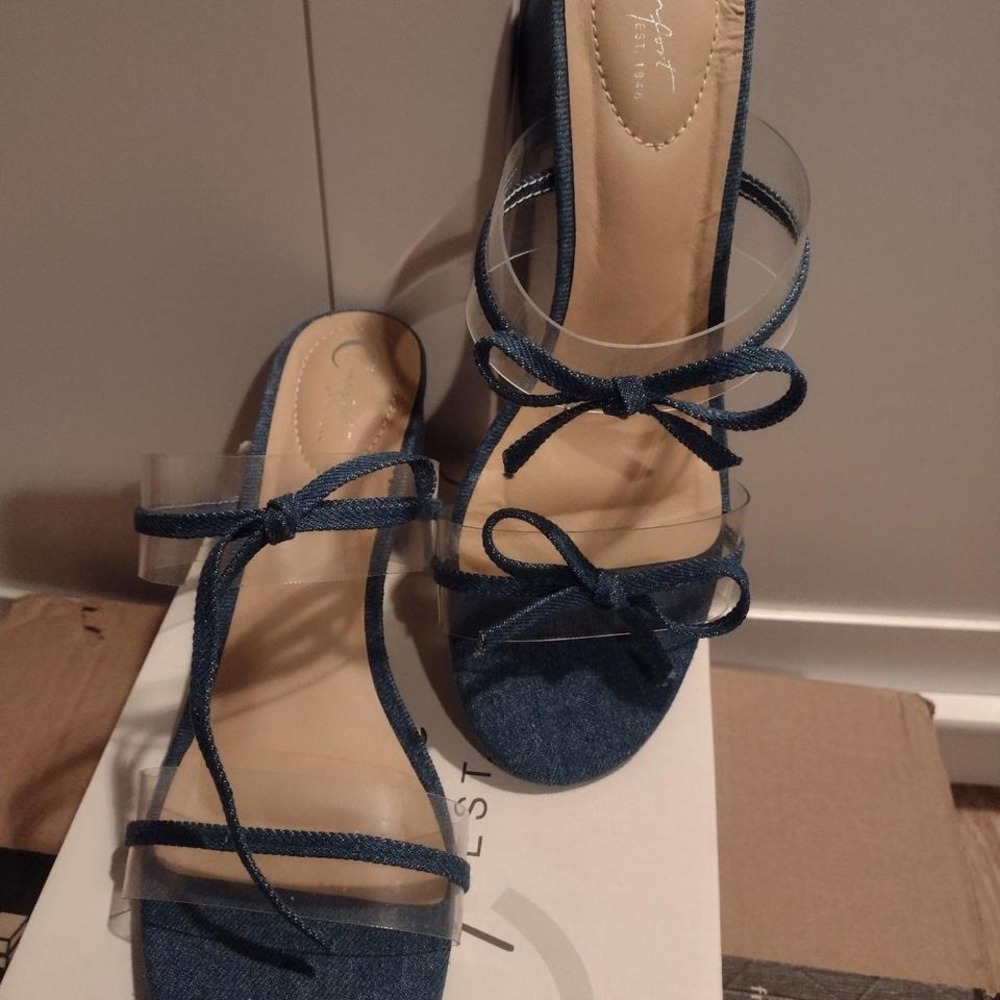 Comfort blue denim heeled casual shoes in good condition